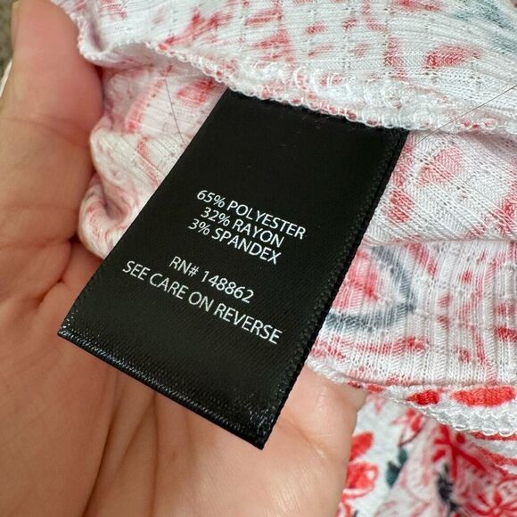 Torrid Red Ivory Knit Macramé High Neck Boho Print Tank Size 0 Large NWT - Picture 5 of 11